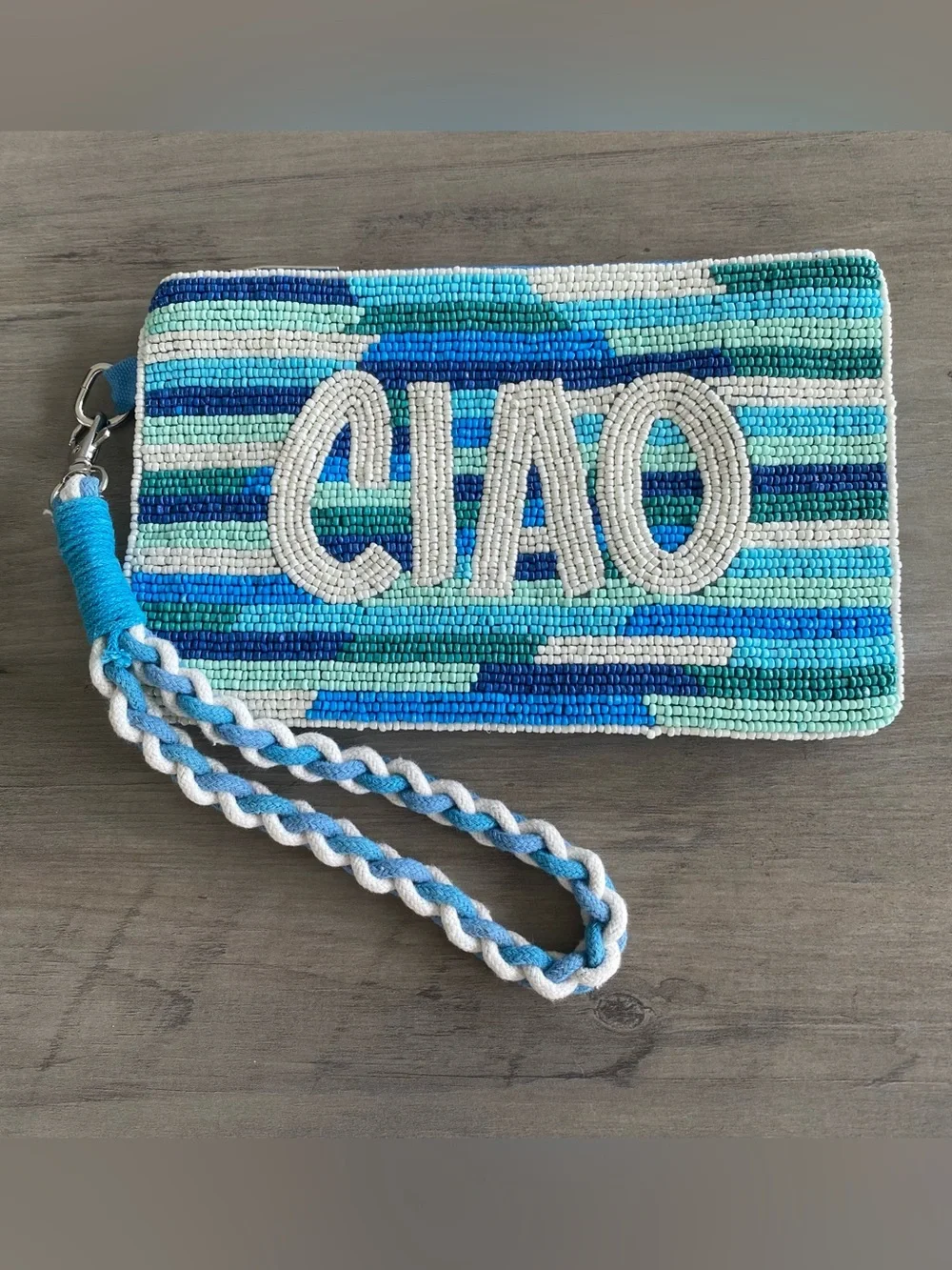 Beaded wristlet